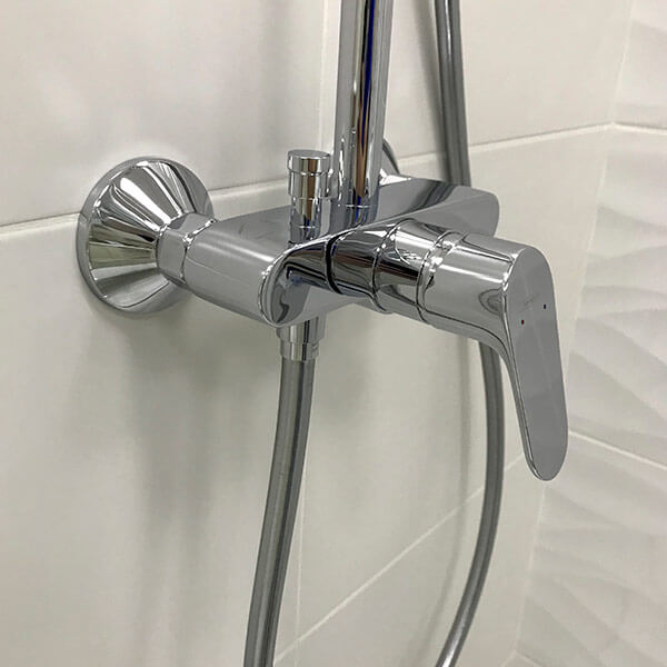 Душевая стойка Crometta Hansgrohe 27266400