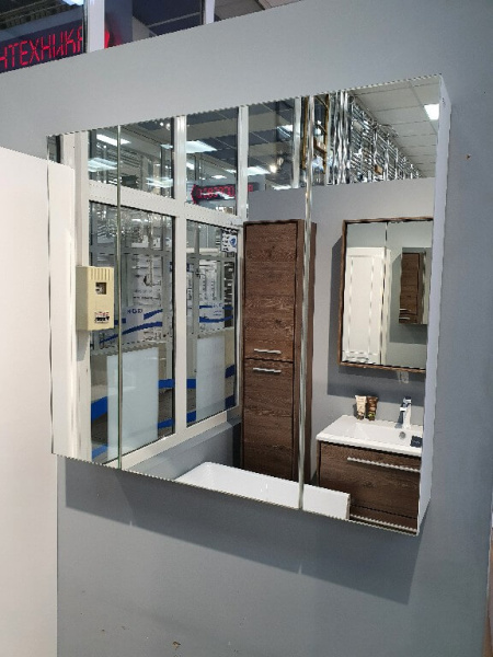 Зеркальный шкаф 800х700 Lande DIBORG 772105 Зеркальный шкаф 800х700 Lande DIBORG 772105