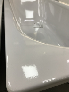 Стальная ванна Kaldewei Saniform Plus 150x70 белая, без ножек Стальная ванна Kaldewei Saniform Plus 150x70 белая, без ножек