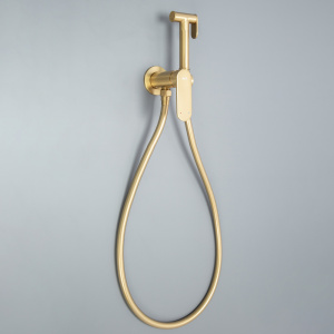 Гигиенический душ со смесителем AVS Beauty брашированное золото Гигиенический душ со смесителем AVS Beauty брашированное золото