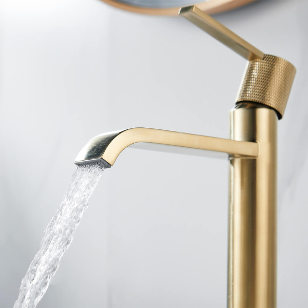 Смеситель для раковины Maxonor Beauty PL1084-6 золото матовое Смеситель для раковины Maxonor Beauty PL1084-6 золото матовое