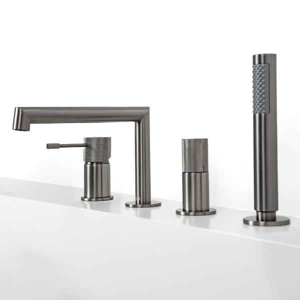 Смеситель на борт ванны AVS Seeme оружейная сталь